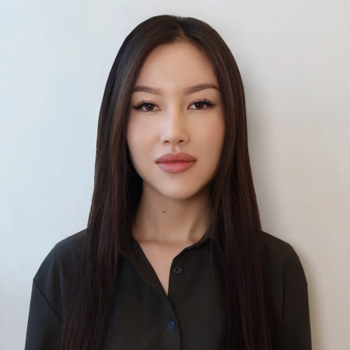 Aika, Lash Master at AZIZAM salon in Dubai